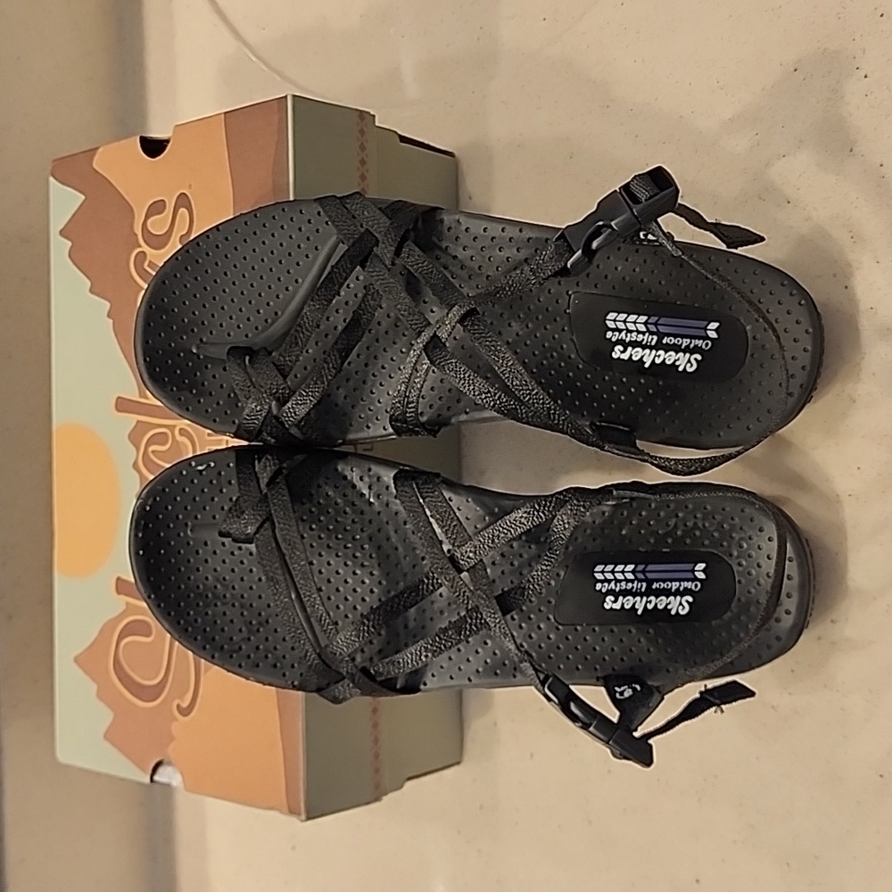 Skechers Reggae strap sandal